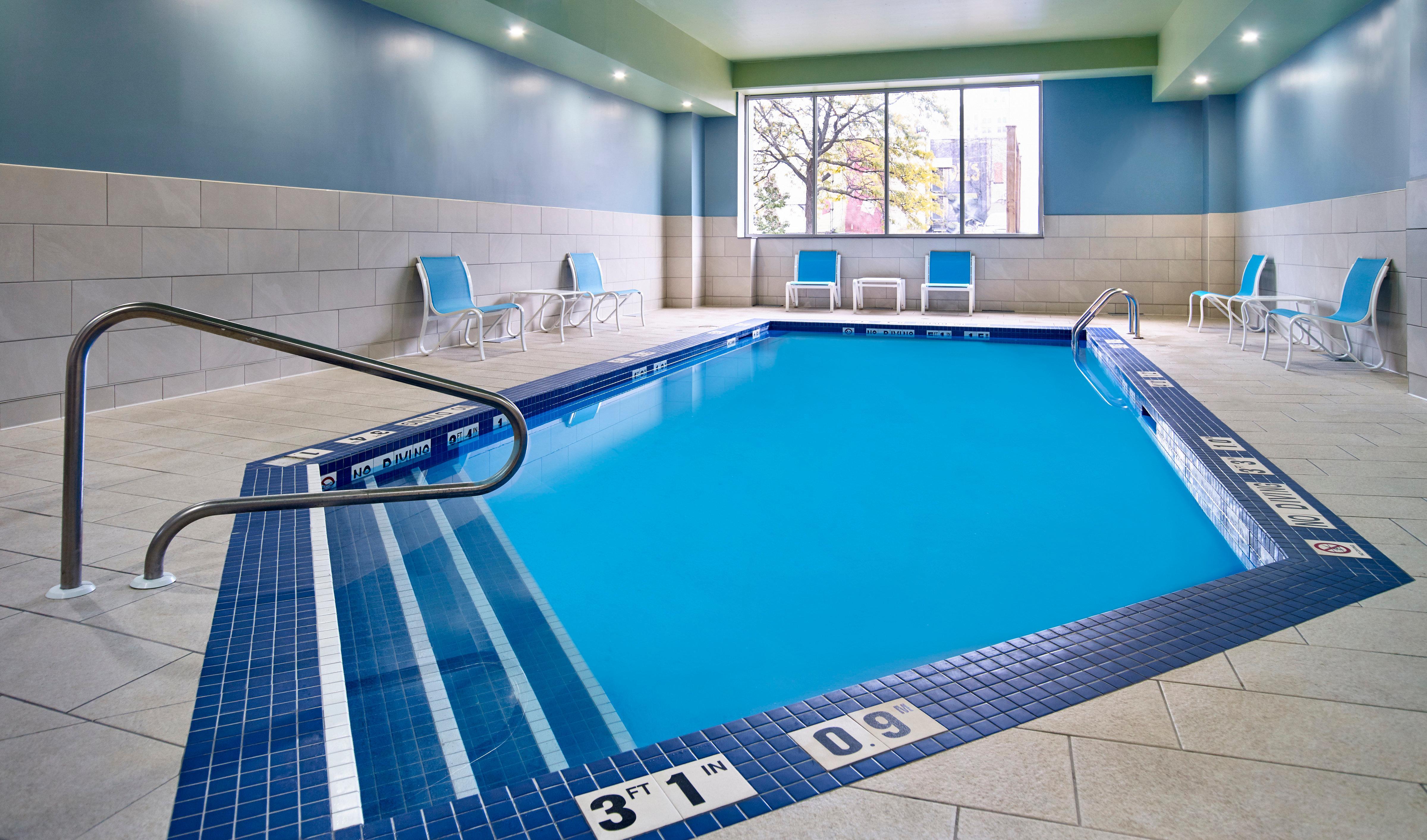 Holiday Inn Express Windsor Waterfront By Ihg Esterno foto