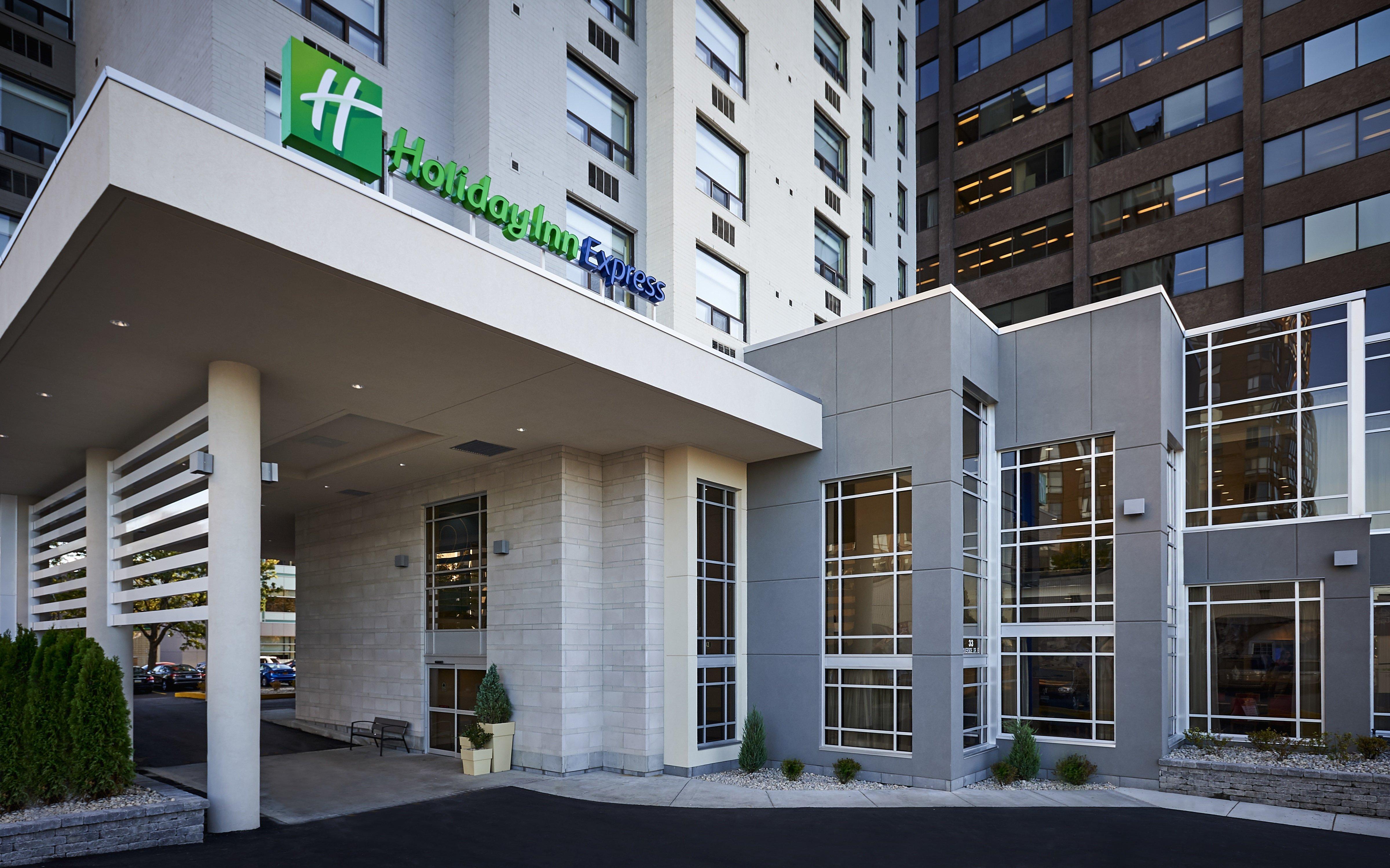 Holiday Inn Express Windsor Waterfront By Ihg Esterno foto